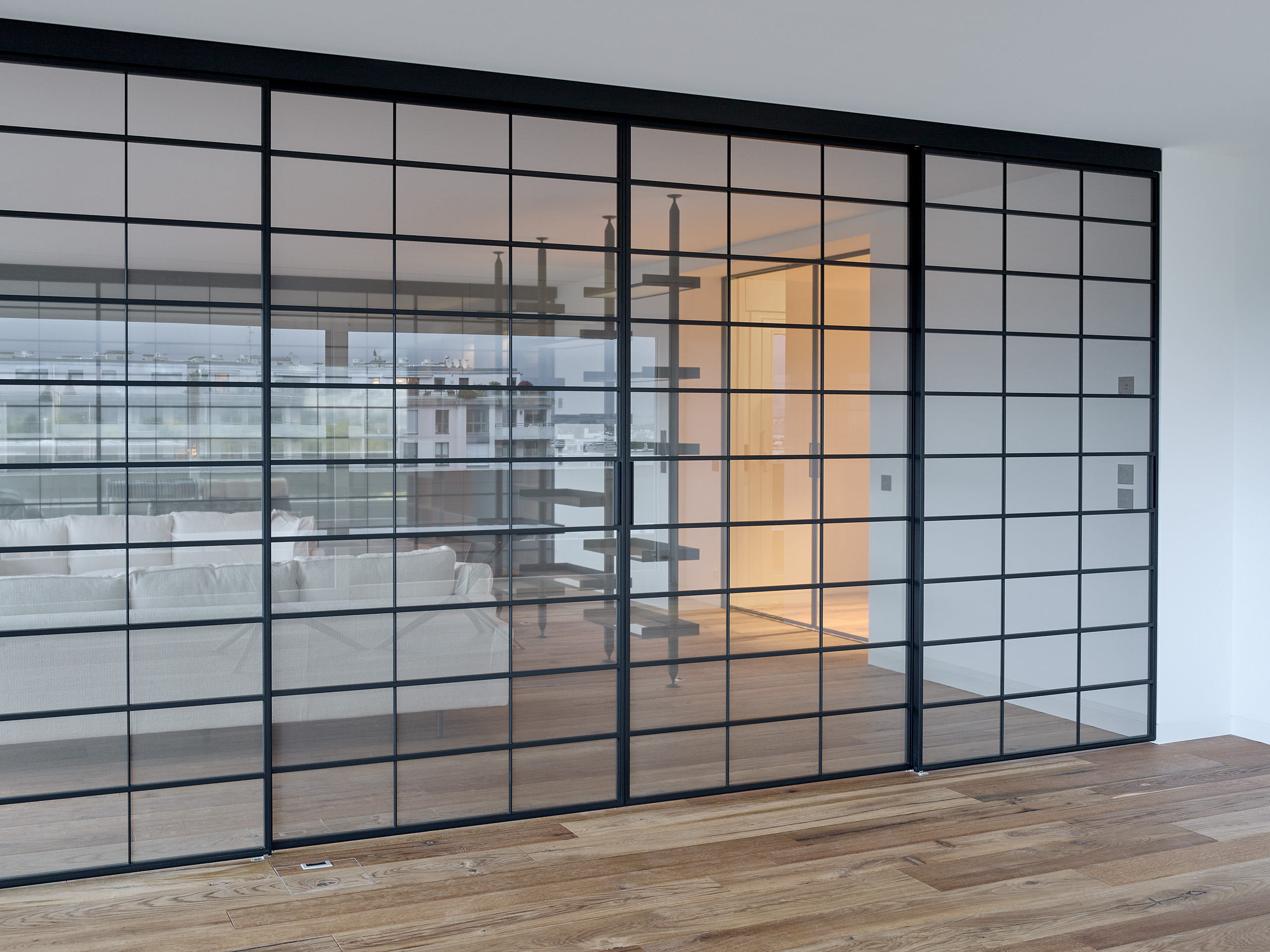 E19724 Alpa 095604 SCREEN